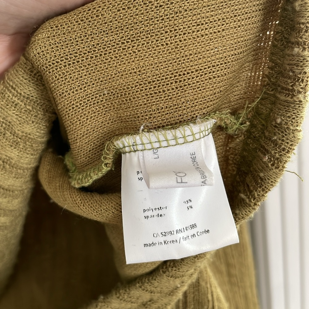 Oak + Fort • cropped ribbed sweater - Picture 4 of 5